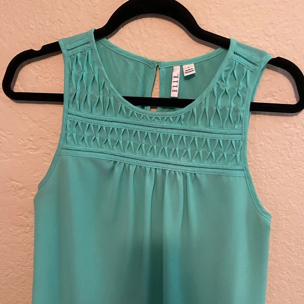 Elle EASTER / SPRING TOP 💐 kohls Mint Green sleeveless work office blouse small - Picture 4 of 5